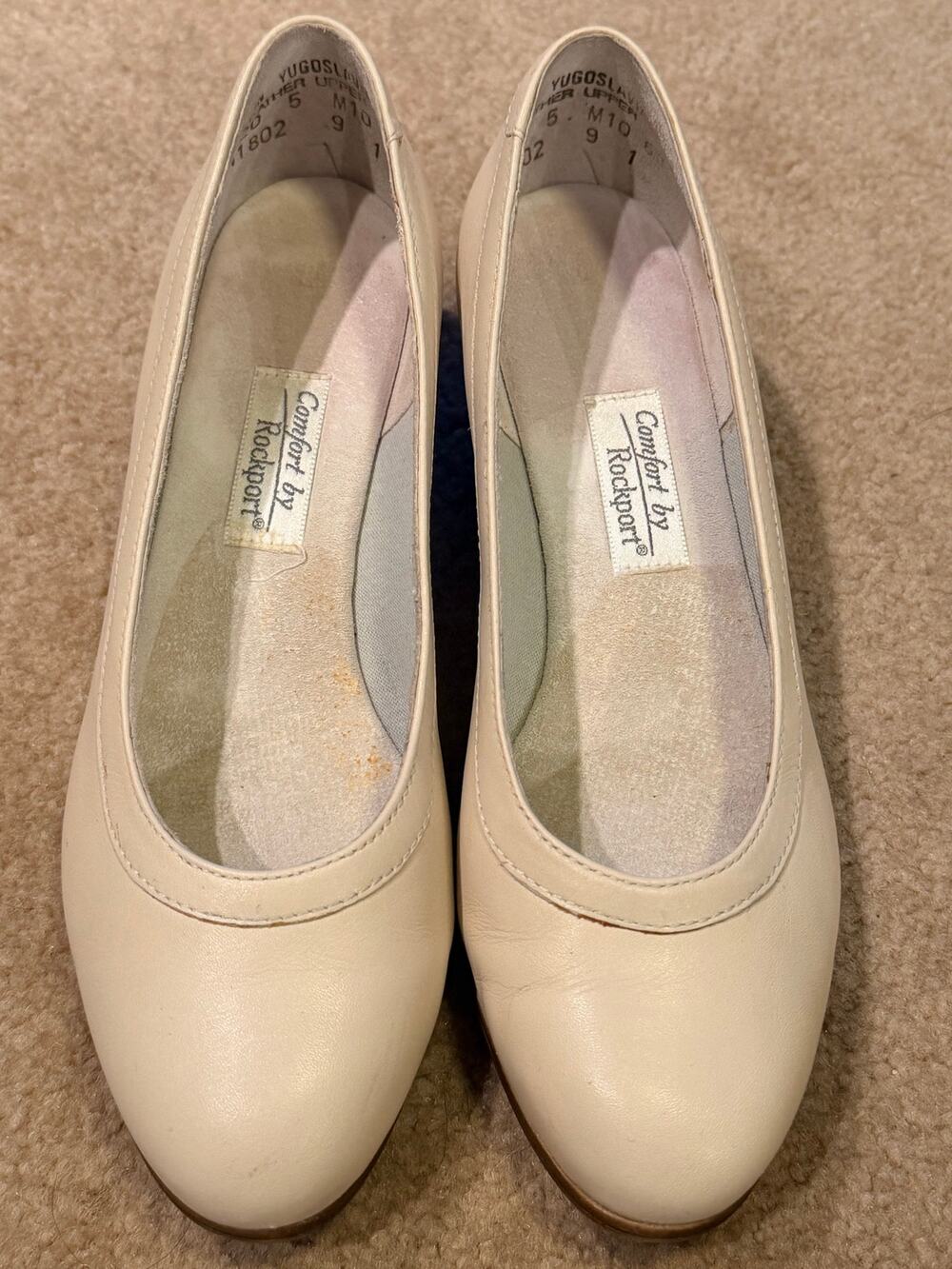 Vintage Comfort by Rockport Cream Leather Low Wedge Heel Shoes Women's Size 5